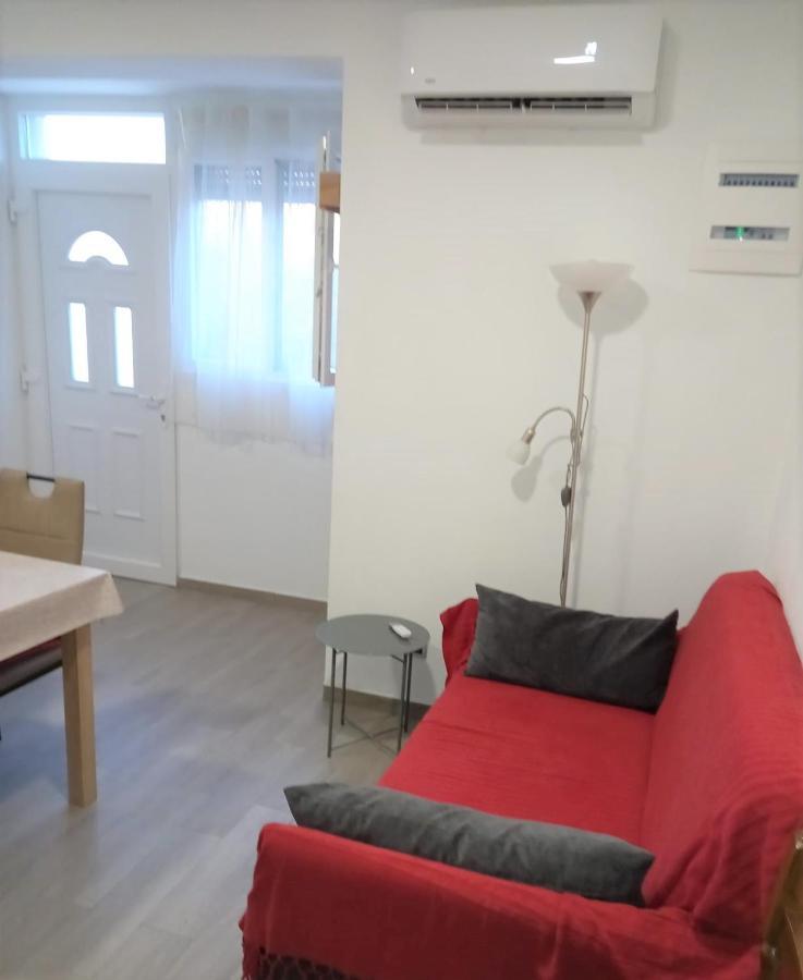 Apartment Neva Split With Free Private Parking Space 외부 사진